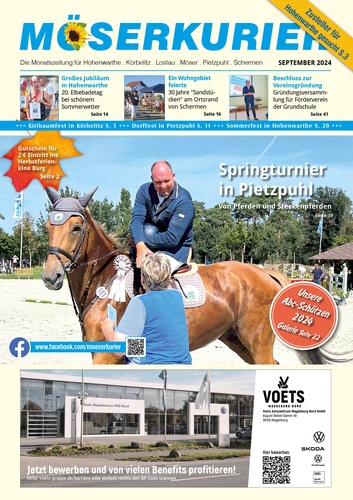 Titelbild der Septemberausgabe des Gemeindeblattes Möserkurier mit Bild eines Reiters des Springturniers in Pietzpuhl bei der Preisübergabe